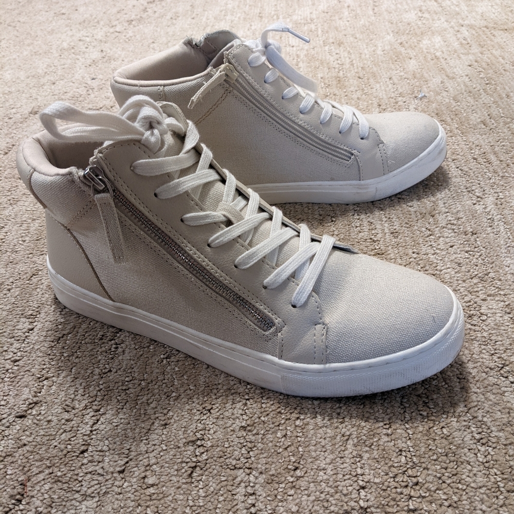 Trend fashion platform sneaker -11-worn once!